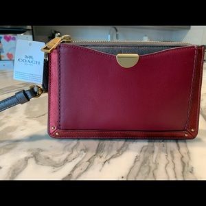 COACH clutch brand new with tags